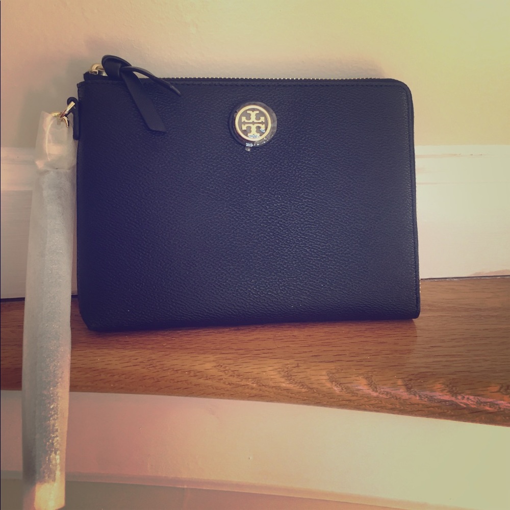 Tory Burch Wristlet