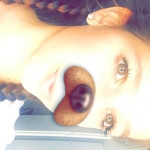 Meet your Posher, Kelli