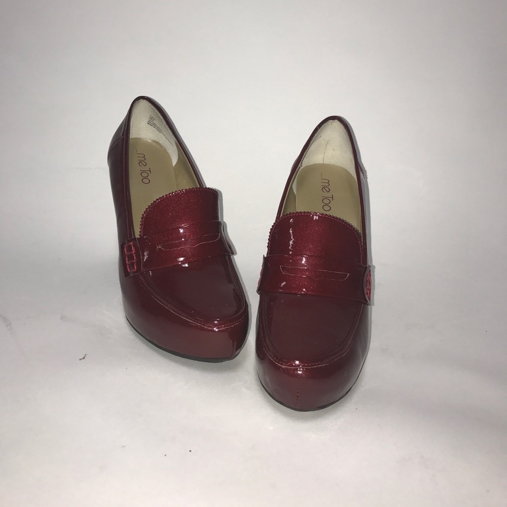 Red Classic Heels - Picture 2 of 4