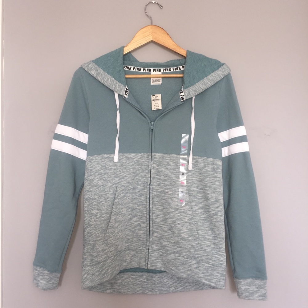 NEW WITH TAGS PINK zip up hoodie 💖💖