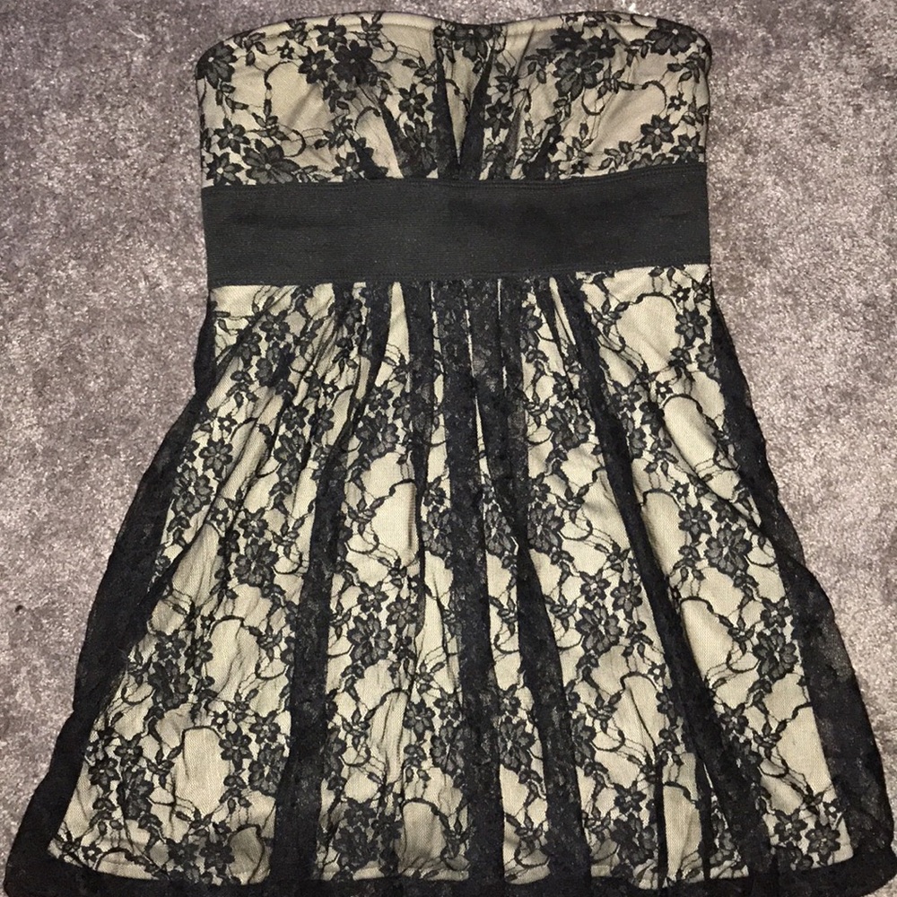 Black lace dress