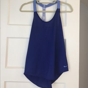nike work out top