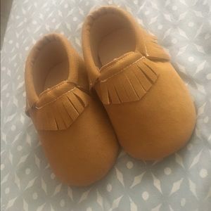 Baby shoes size 13