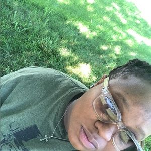 Meet your Posher, Lydia