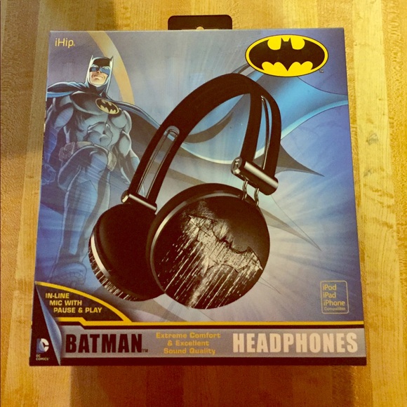 Batman Headphones - Picture 1 of 4
