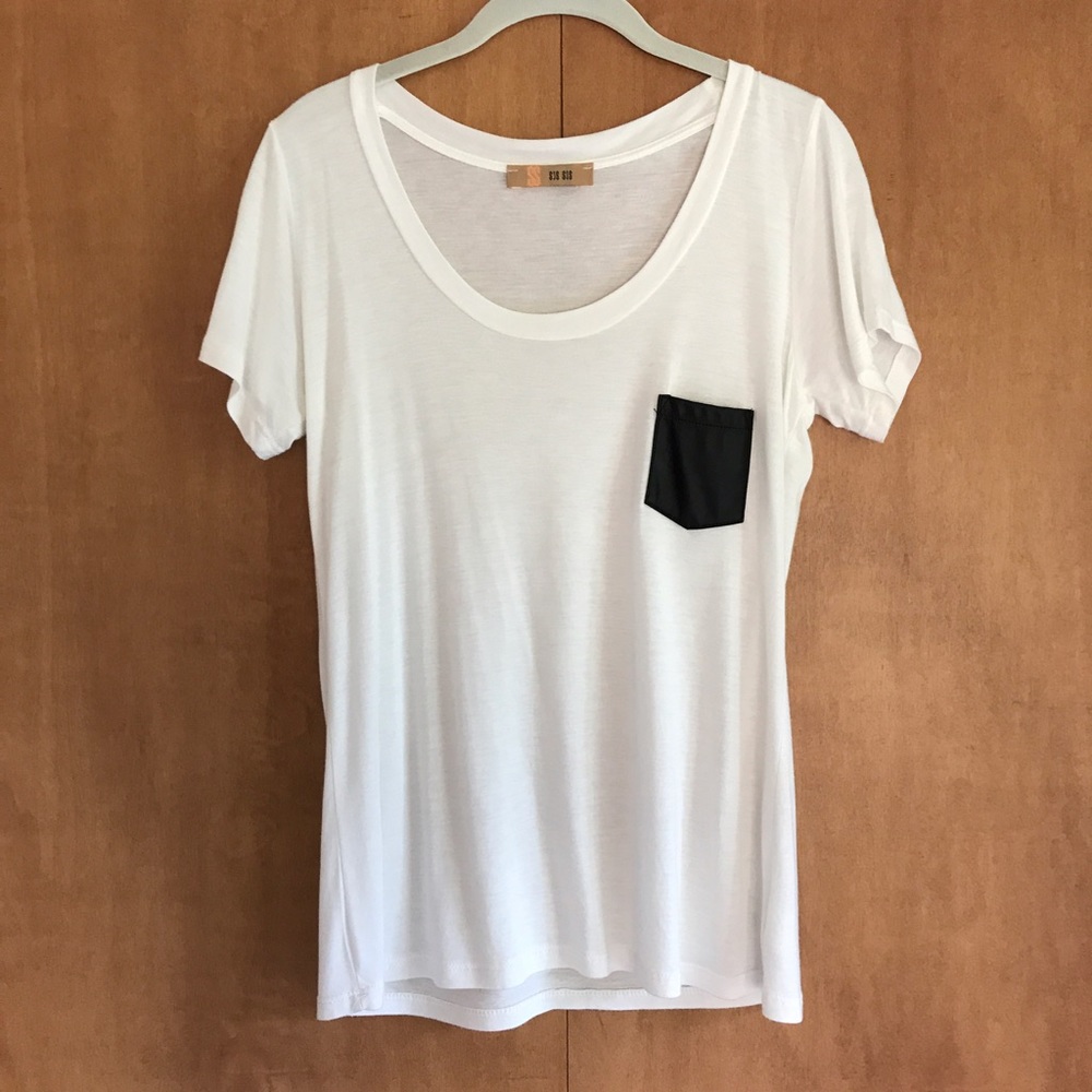 Pocket Tee