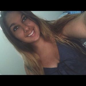 Meet your Posher, Ana