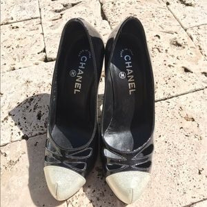 Two toned Chanel heels