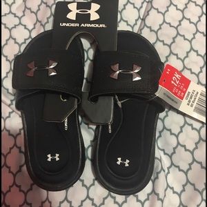 *kids under armour slides