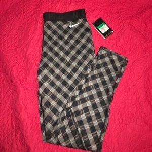 Nike thermal leggings