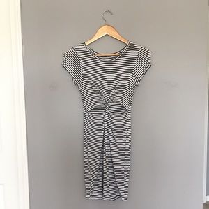 Navy blue & white striped tshirt dress 💘