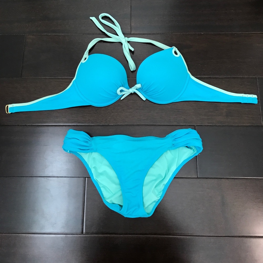 Blue bikini