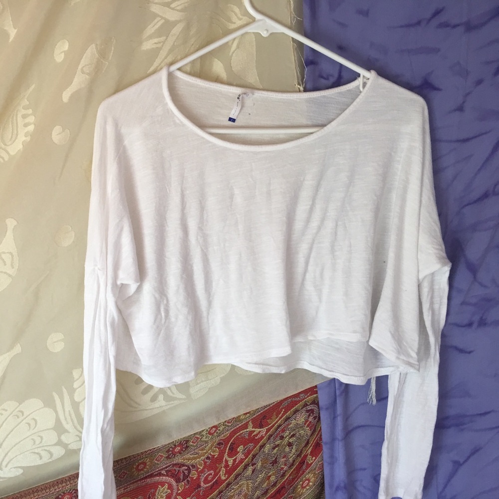 Long sleeve white crop top