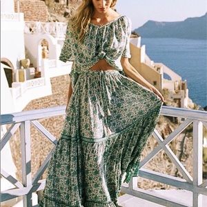 Spell kombi button down maxi skirt sage. Size xs