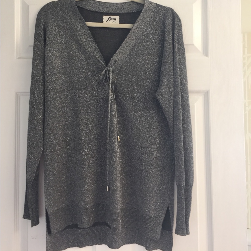 Silver Tunic - Medium - image 5