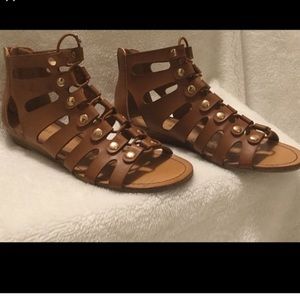 Super cute leather Gladiator Sandals NWOT