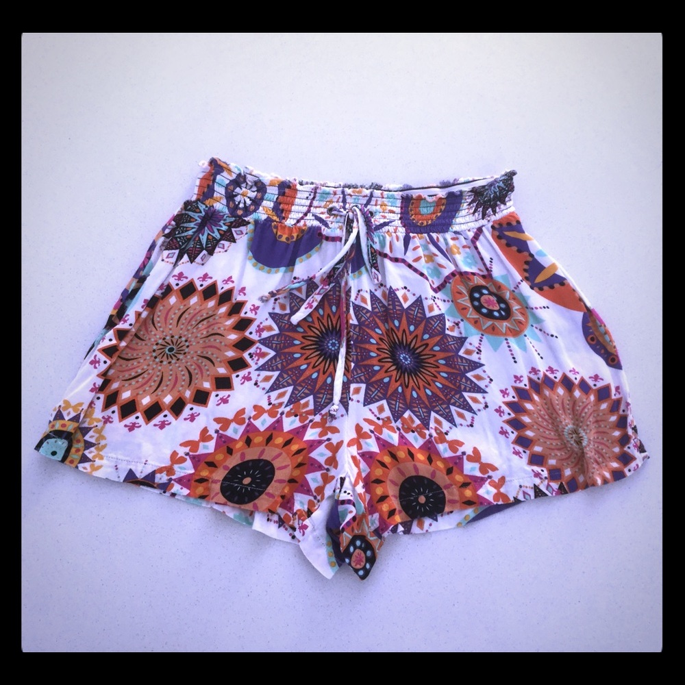 DANIEL RAINN boho festival shorts SZ S