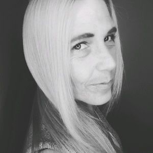 Meet your Posher, Noris