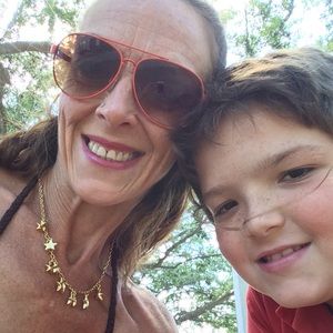 Meet your Posher, Jane