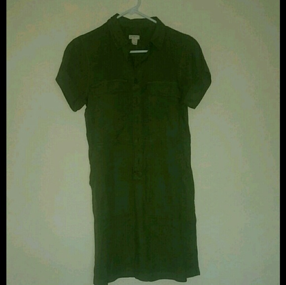 Ruffle-hem Utility Dress - Picture 2 of 5