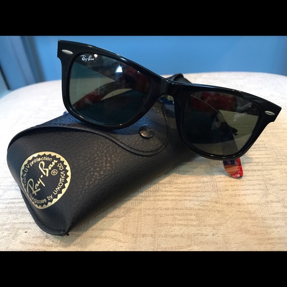 Ray-Ban Accessories - Ray-ban Wayfarer sunglasses