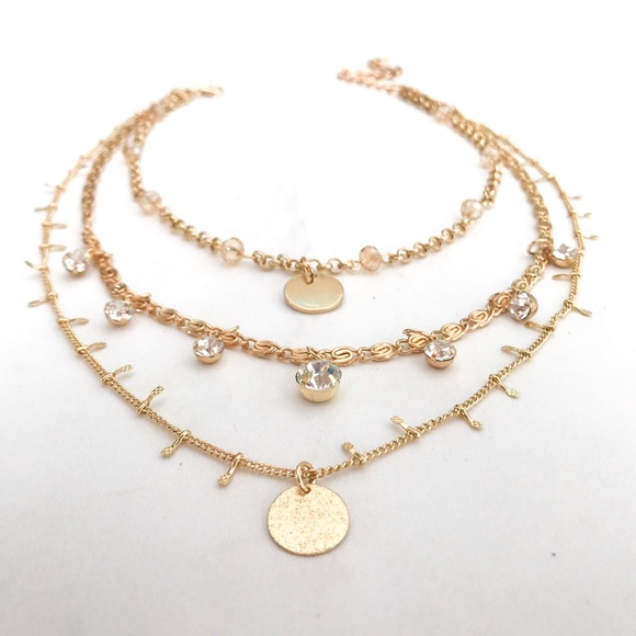 Alice's Chic Boutique necklace - Picture 2 of 5