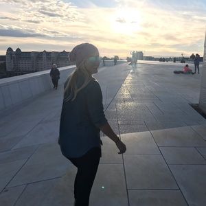 Meet your Posher, Stephanie