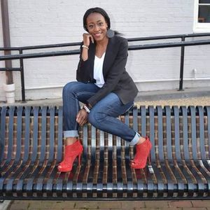 Meet your Posher, Monica