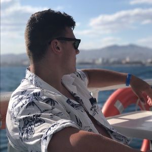 Meet your Posher, Kyle