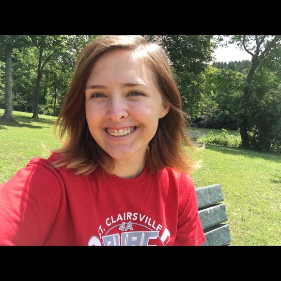 Meet your Posher, Tori - Picture 1 of 1