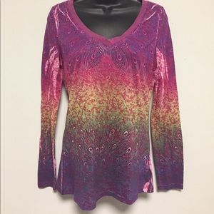 Long sleeved tshirt top