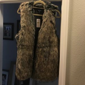NWT Splendid Faux Fur Vest