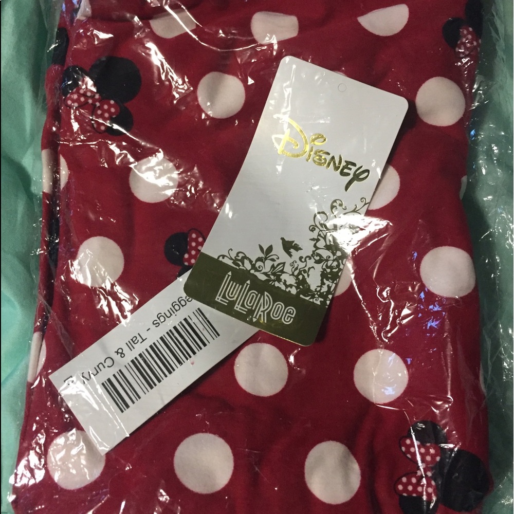 Brand new lularoe Disney leggings *polka dot*