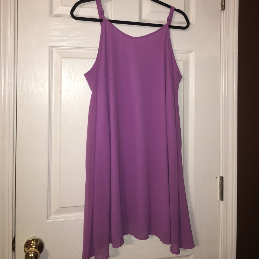 Plain Flowy Lavender Spaghetti Strap Dress