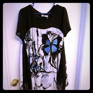 NWT! Butterfly blouse