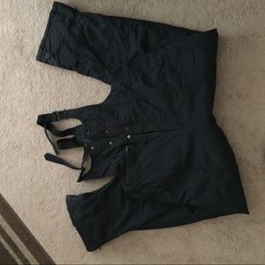 Black large ski bib