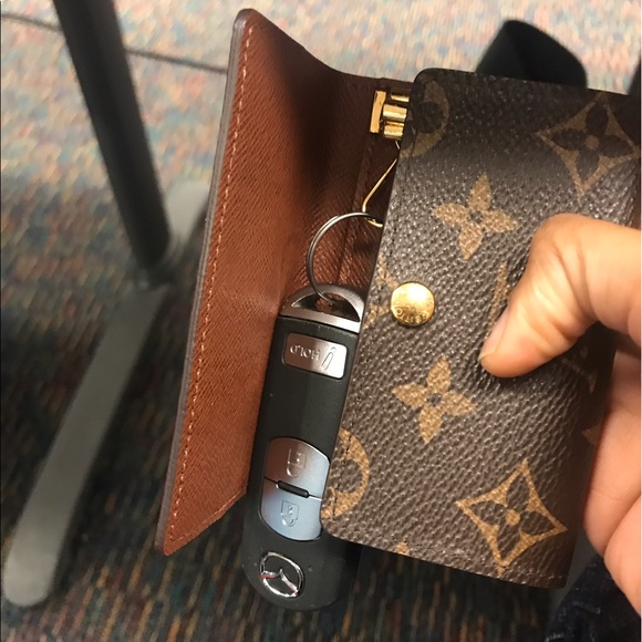 Extra photos for the key holder - Picture 2 of 3