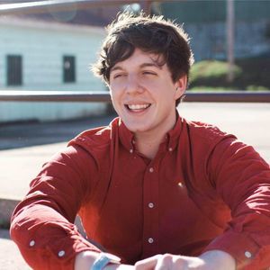 Meet your Posher, Levi