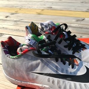Nike Hyperlive LMTD Size 12