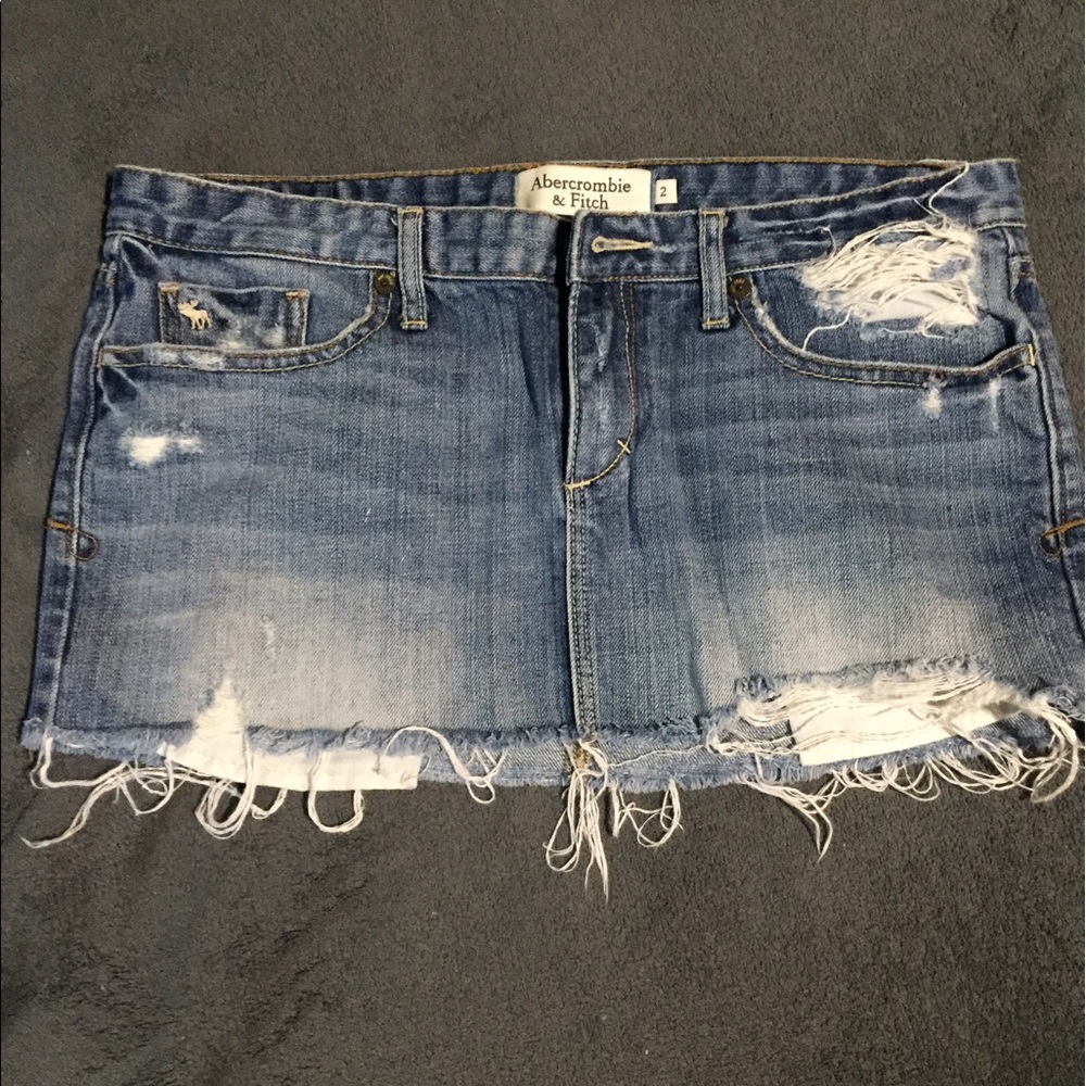 Abercrombie and fitch jean skirt barely worn
