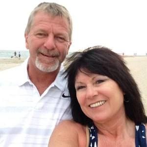 Meet your Posher, Dana