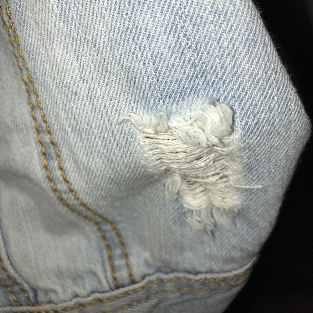 Ripped Jean Jacket - Picture 4 of 6