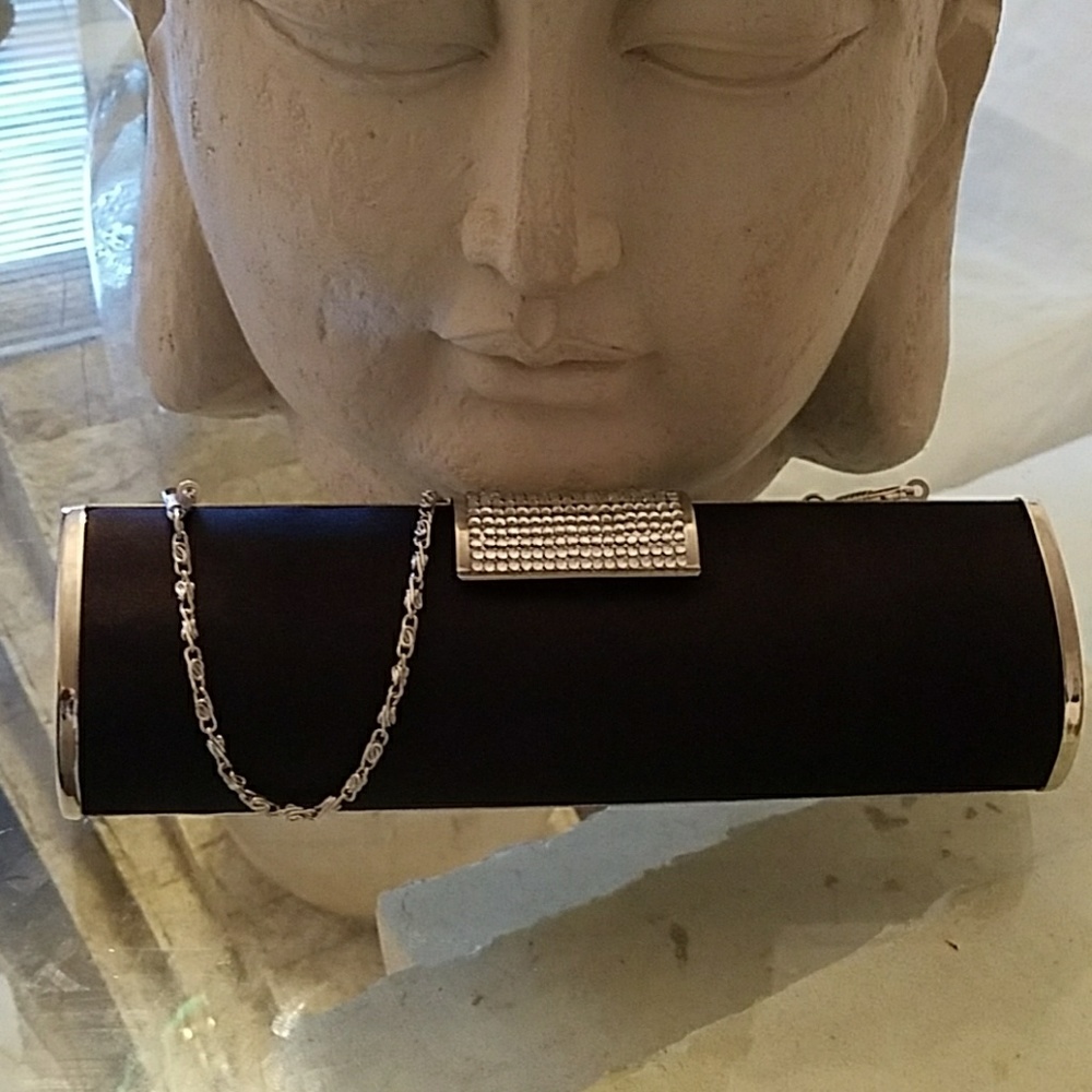 Elegant black fabric clutch silver chain detach