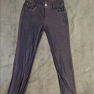 Boutique stretch jeans barely worn