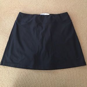 Black nike tennis skort