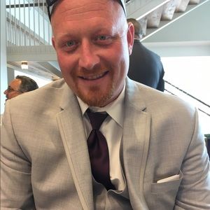 Meet your Posher, Kenneth