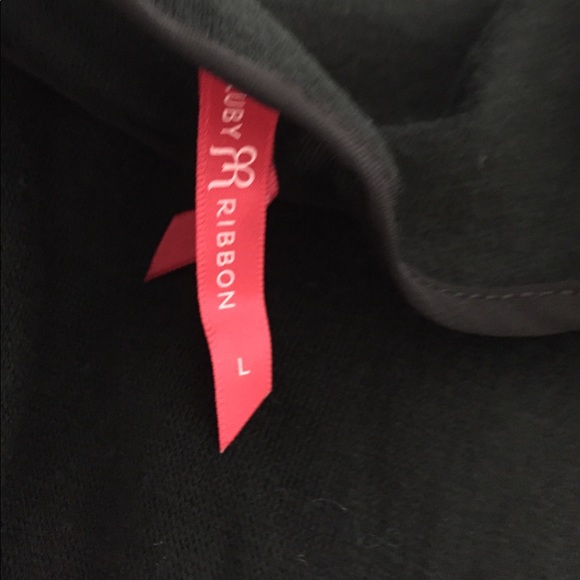 Ruby Ribbon Monroe top - Picture 2 of 2