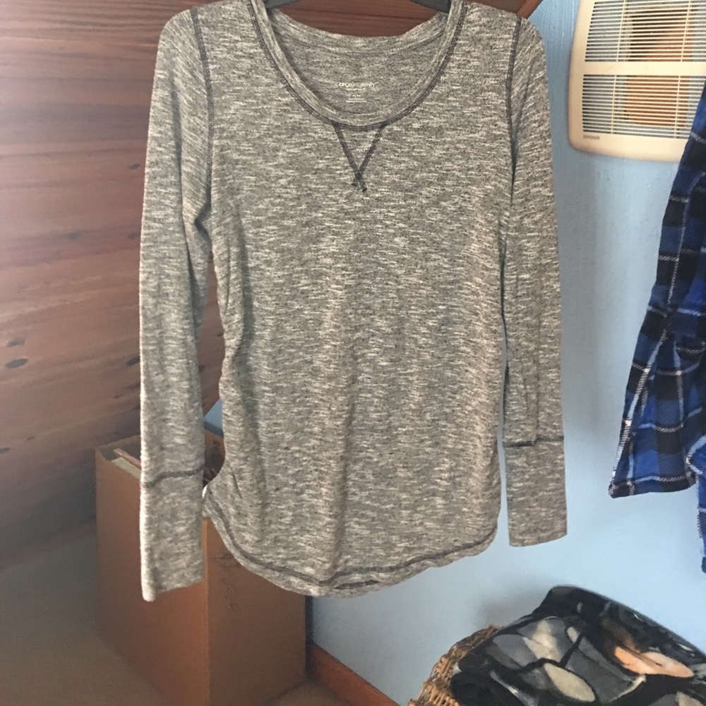 Maternity top long sleeve