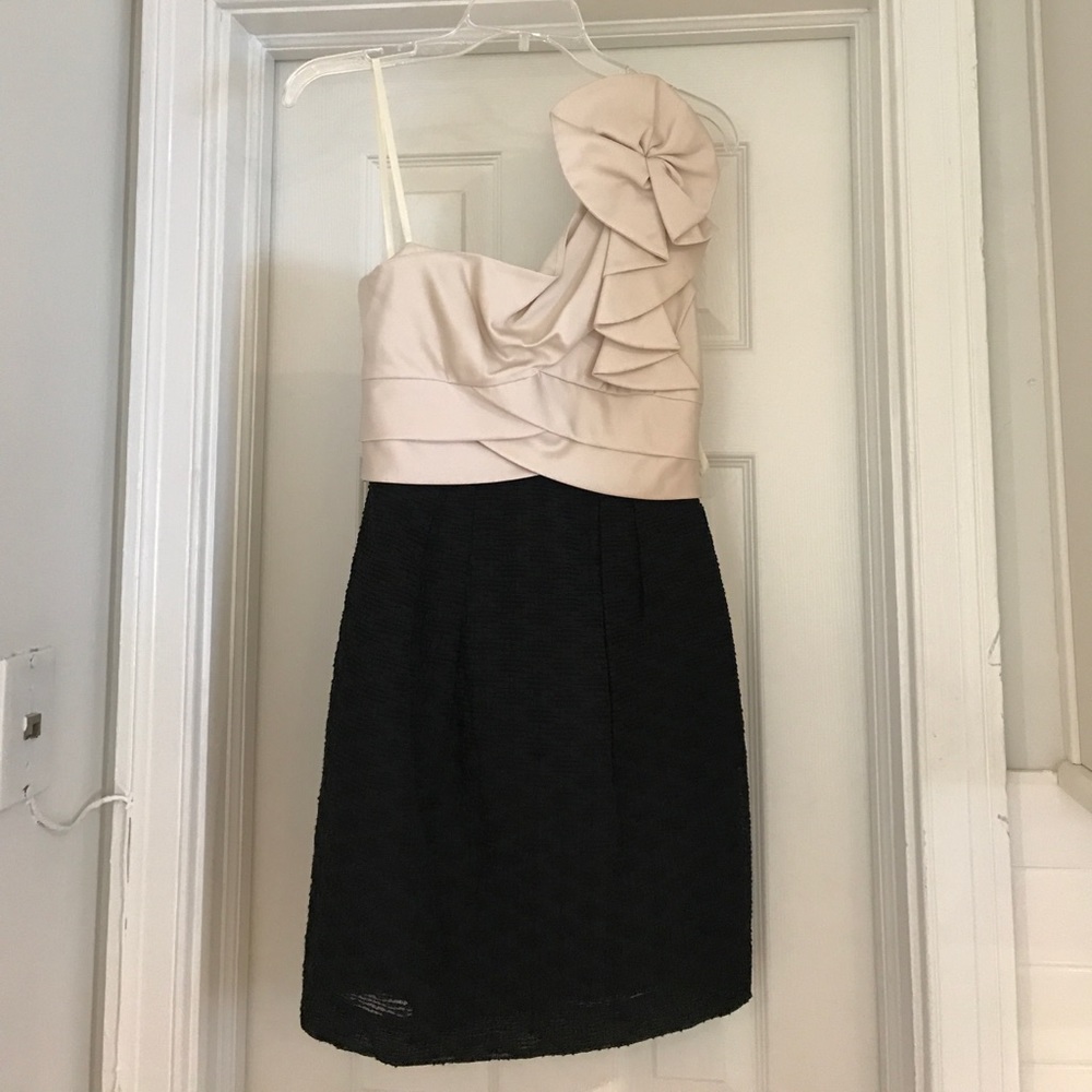 One shoulder cocktail dress