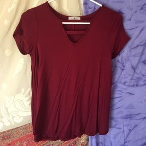 Maroon t shirt